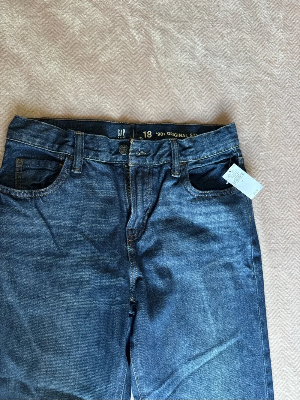NWT Gap Dark Blue Straight-Leg Jeans - size 18